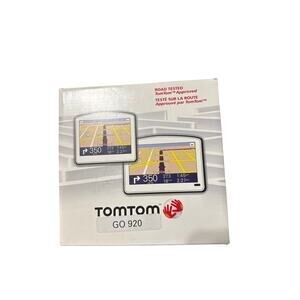 TomTom GO 920 - Customized Maps Automotive Mountable open‎ box still in package